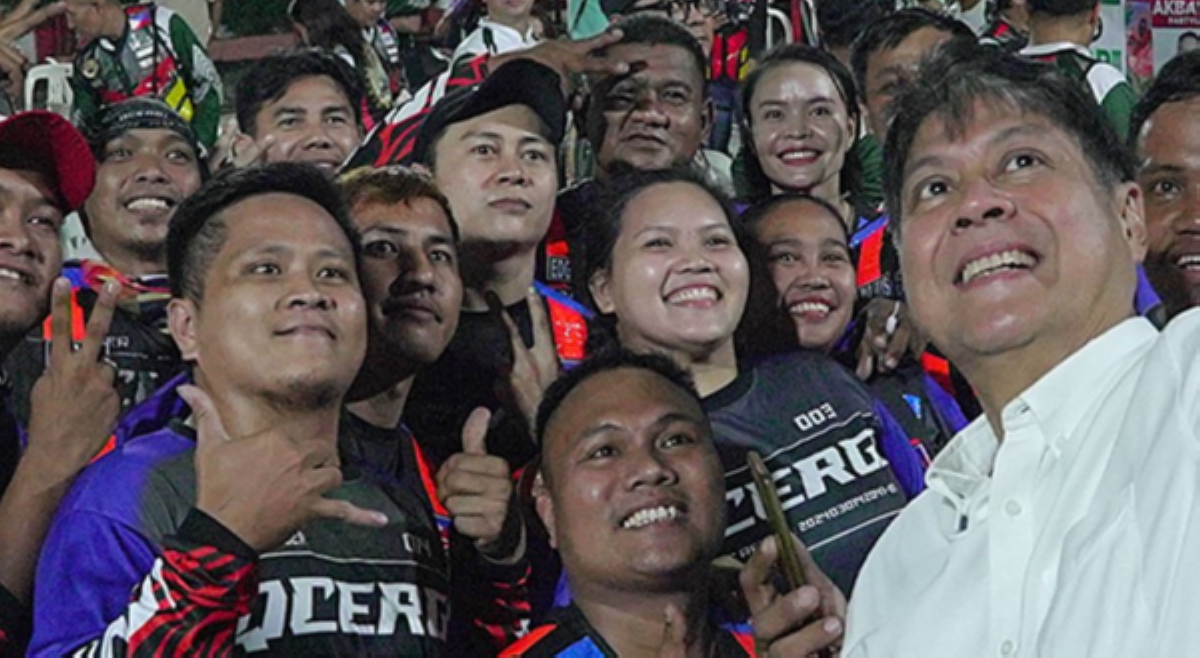 Kiko Pangilinan, nanawagan sa Senado na ipasa ang batas para sa motorcycle taxi riders