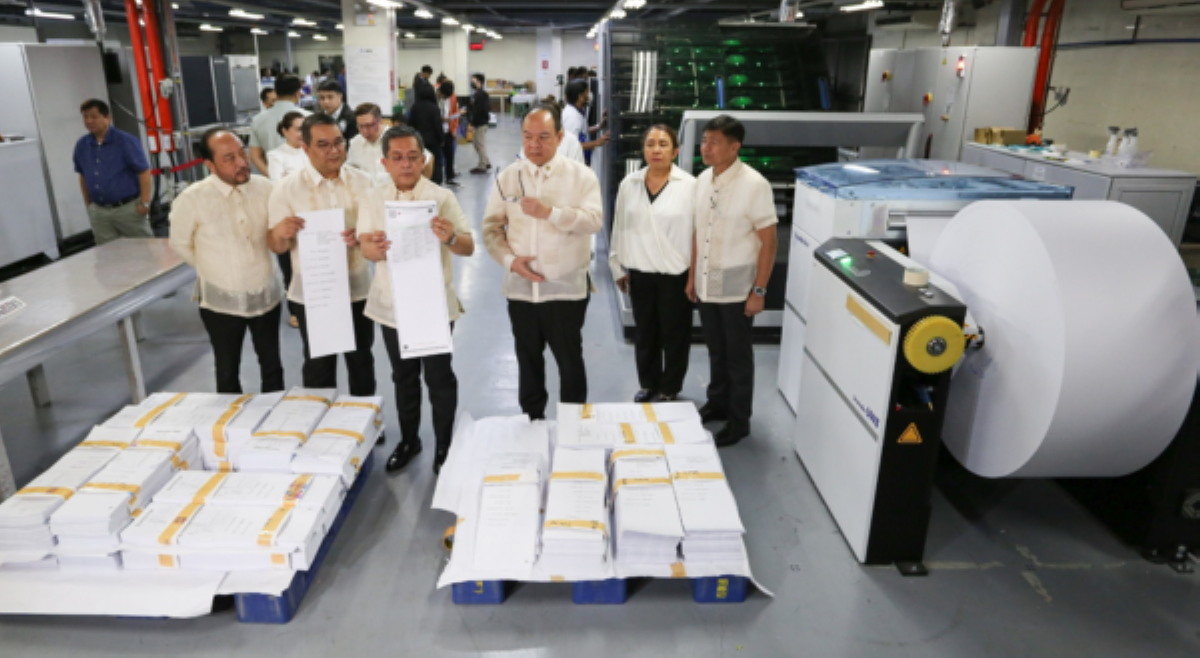 Pag-imprenta ng mga balota para sa 2025 midterm elections, muli nang itinuloy ng Comelec