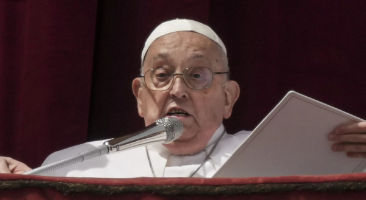 Pope Francis, na-coma sanhi ng stroke at irreversible cardiocirculatory collapse