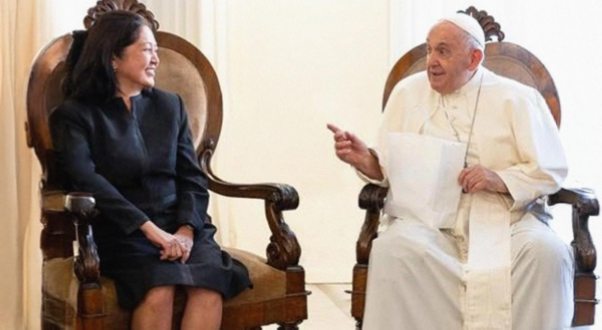 FL Liza sa pagpanaw ni Pope Francis: &lsquo;Met a saint on earth, now heaven welcomes him home&rsquo;