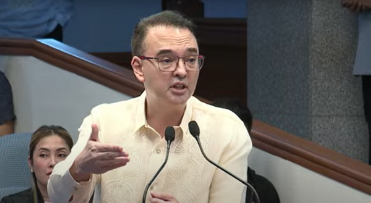 'Di consistent? Cayetano, binweltahan law schools, academic institutions