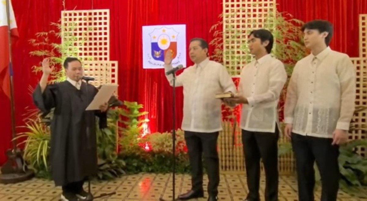 HS Romualdez, nanumpa na bilang kongresista ng Leyte