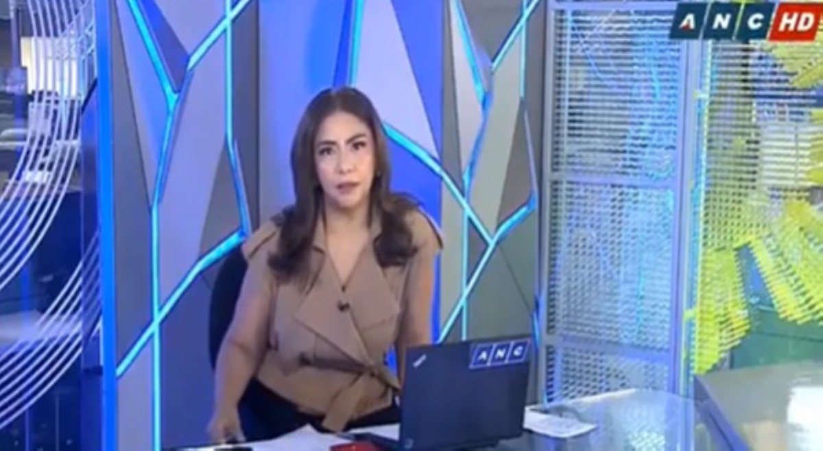 Anyare? Karmina Constantino napahinto habang nagbabalita, netizens nag-alala