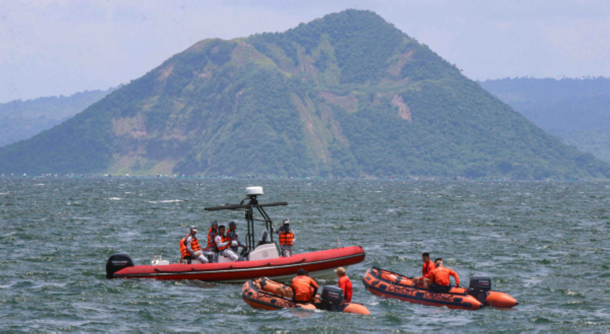 Kondisyon ng Bulkang Taal, 'di makakaapekto sa retrieval operations ng PCG sa Taal Lake&mdash;Phivolcs
