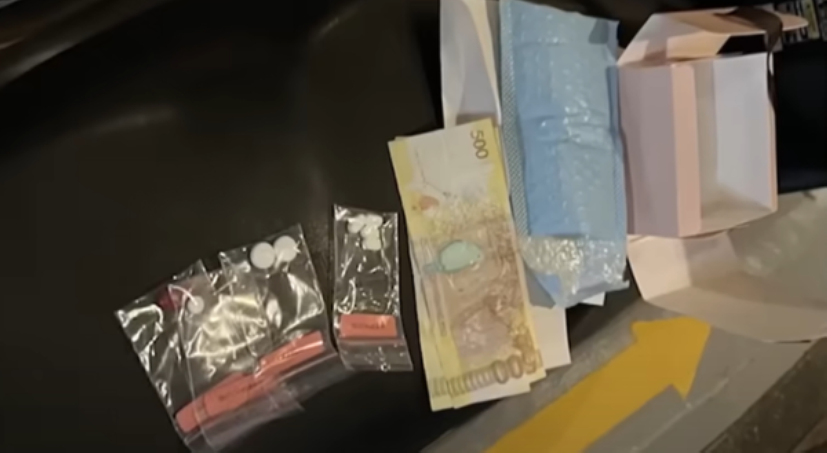 Babaeng naglalako ng 'DIY abortion kit,' timbog!