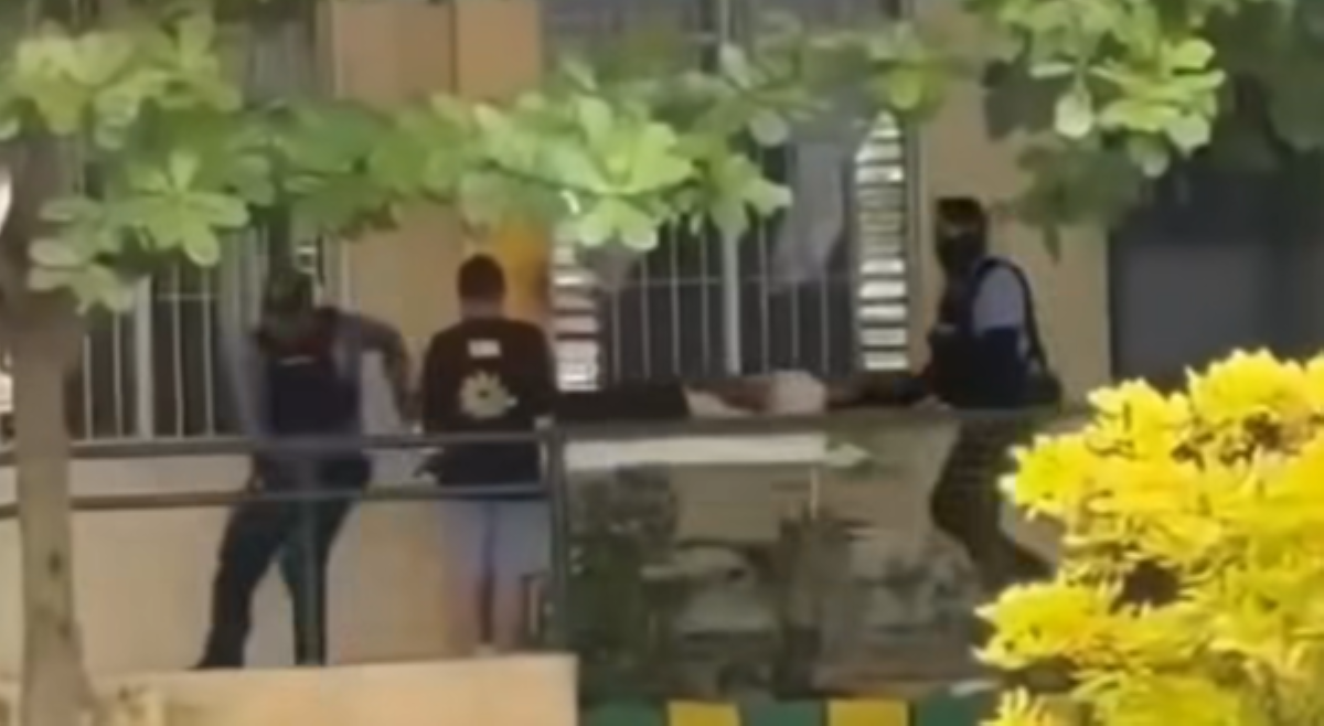 Estudyanteng lalaki namaril sa classroom; binaril din sarili!