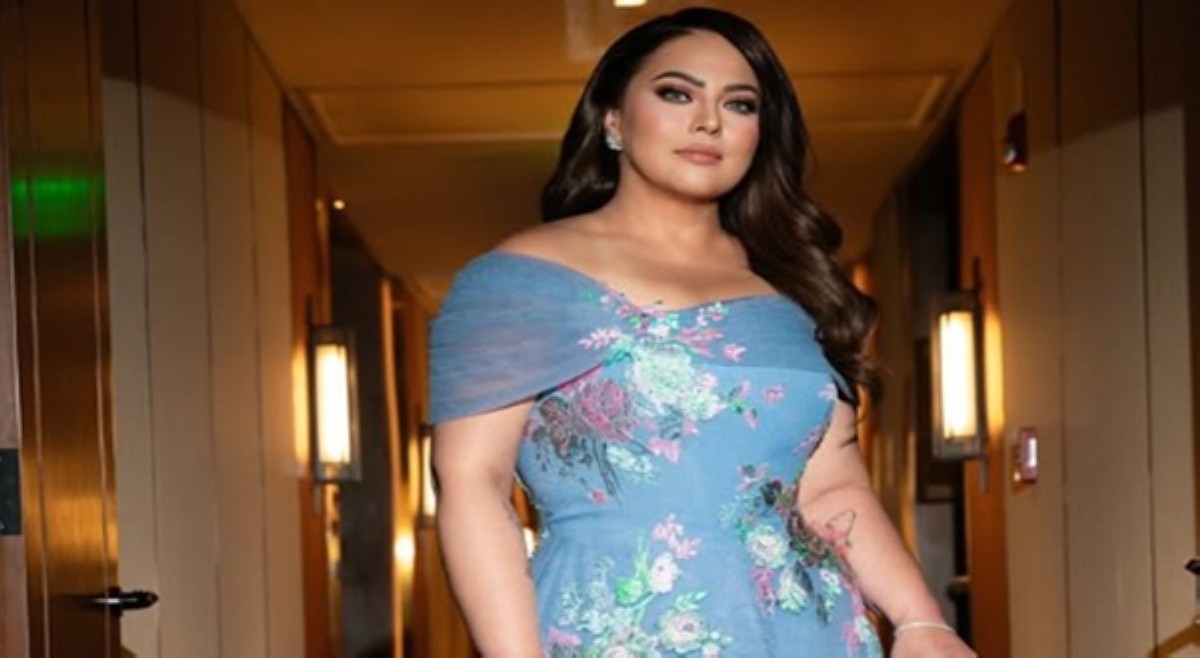 'Hindi nila kasalanan ang maging mayaman' post ni Karla Estrada, binaha ng reaksiyon