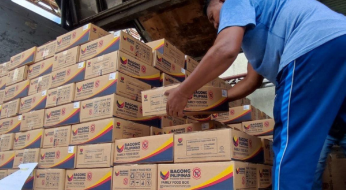 2.6 milyong food packs, inihanda na ng DSWD para sa posibleng pagtama ng bagyong &lsquo;Nando&rsquo;