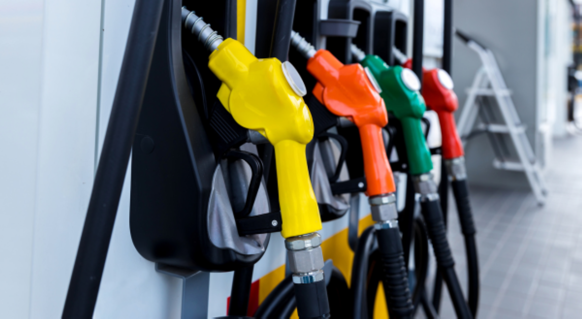 Dagdag-bawas sa presyo ng petrolyo, sasalubong sa buwan ng Oktubre
