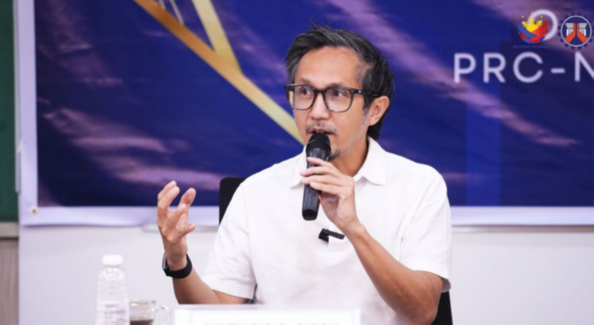 DPWH, pinasuspinde lisensya ng 20 engineers, iba pang sangkot sa flood control projects