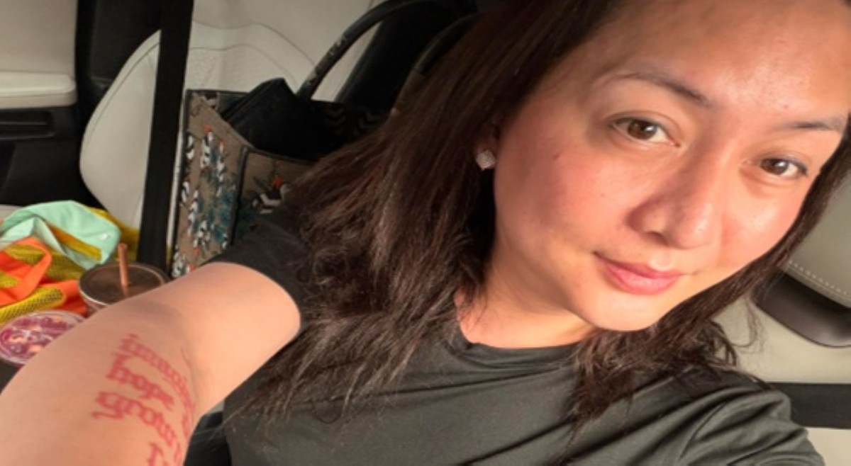 Iyah Mina, naloka sa coffee shop matapos tawaging 'Sir:' 'Kapal ng blush on ko!'
