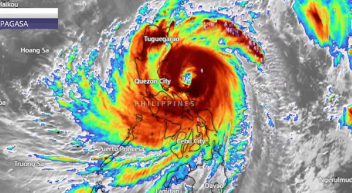 Higit 900k mula sa 11 na rehiyon, inilikas bunsod ng super typhoon Uwan