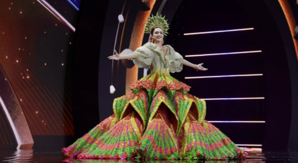 'Festival queen!' Ahtisa Manalo, nirampa fiesta-inspired NatCos sa MU competition