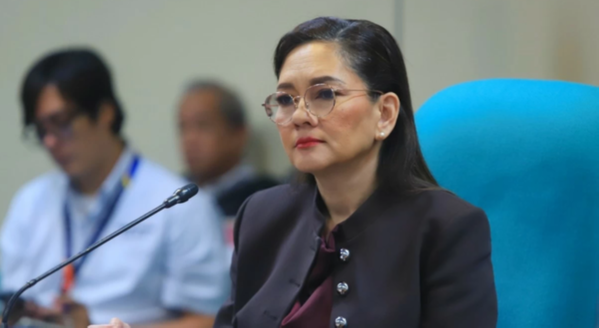 Sen. Hontiveros, ibinala 'Anti Dynasty Bill' sa Senado