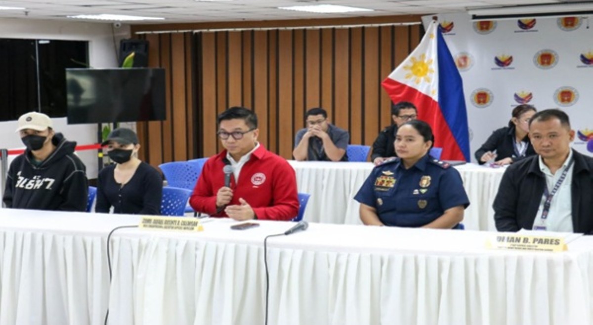 'Mananagot dapat managot!' 14 pulis na inireklamo ng pagnanakaw, panghahalay sa tinedyer, kinasuhan na!