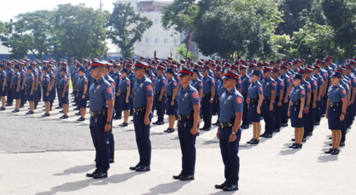 Internal cleansing ng PNP, sumibak ng 9,000 pulis