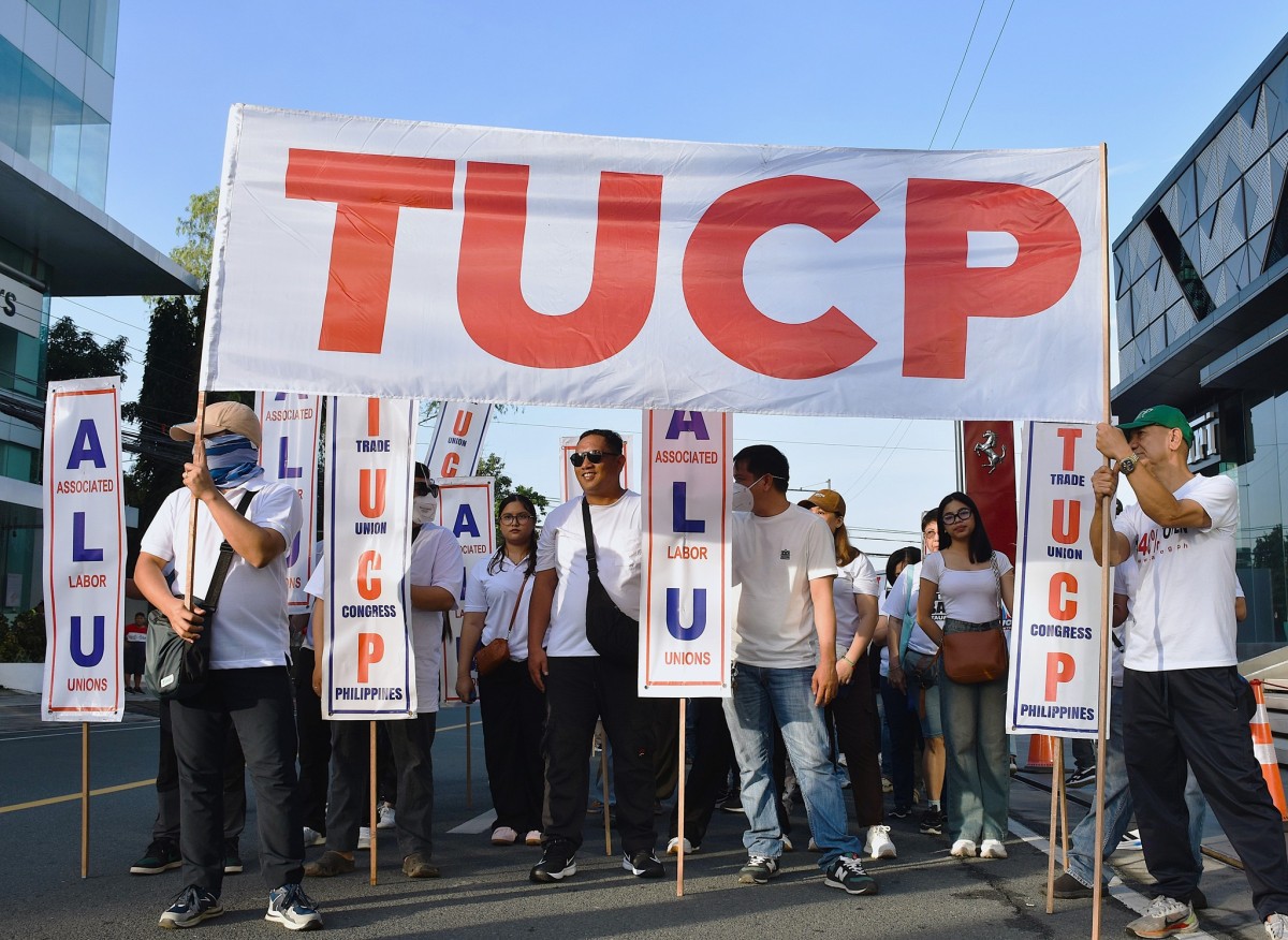 TUCP kay PBBM: 'Kung kayang taasan sweldo ng unipormado, kaya rin sa manggagawang Pilipino'