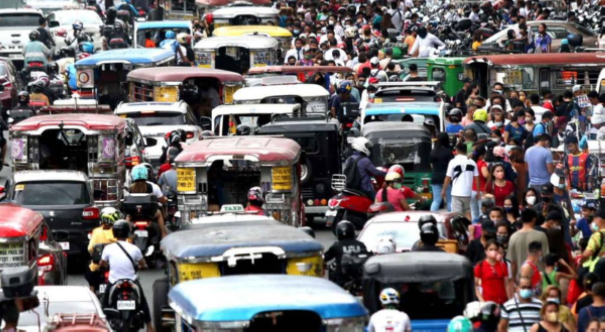 Pagtaas ng pamasahe sa PUV, 'di pa mangyayari&mdash;DOTr