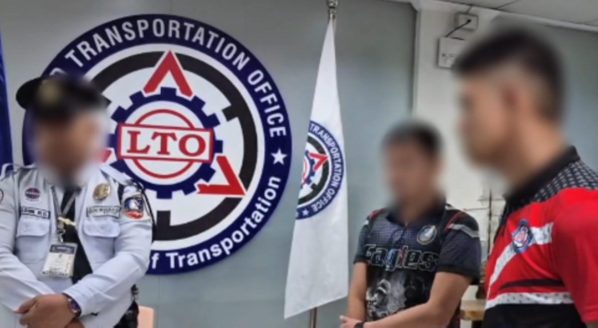 Dalawang LTO personnel at isang guwardiya, ipinasisibak dahil sa pangongotong