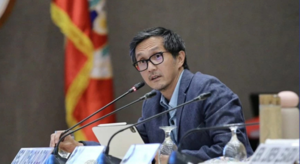 Libong infrastructure project na hindi maimplementa, may epekto sa pagbagsak ng ekonomiya&mdash;DPWH Sec. Dizon