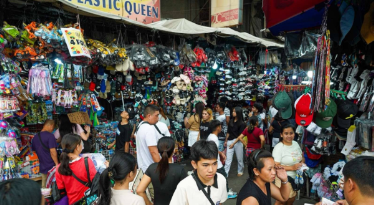 #BalitaExclusives: Bentahan ng ilang Divisoria seller, &lsquo;merry&rsquo; pa rin kahit medyo lugi