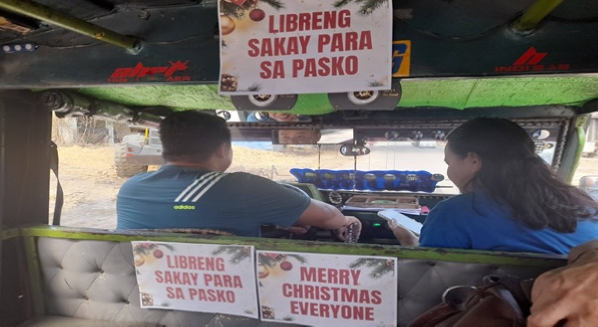 #BalitaExclusives: Jeepney driver sa Iligan, nagpalibreng sakay; pamasko sa mga pasahero