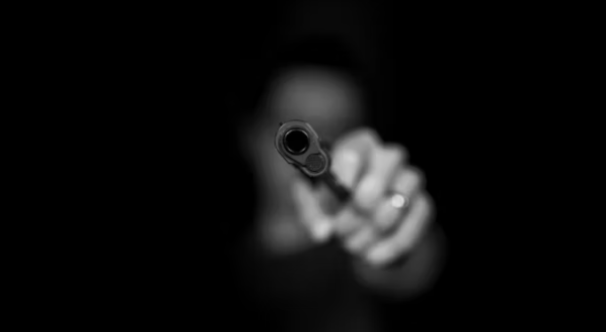 Pulis na nagpaputok ng baril dahil sa maiingay na bata, buminggo sa PNP!