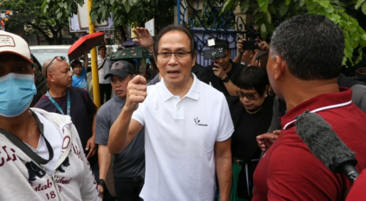 'Magbibigay kami ng reward!' DILG, ikinasa  ₱10M reward sa makakapagturo kay Atong Ang