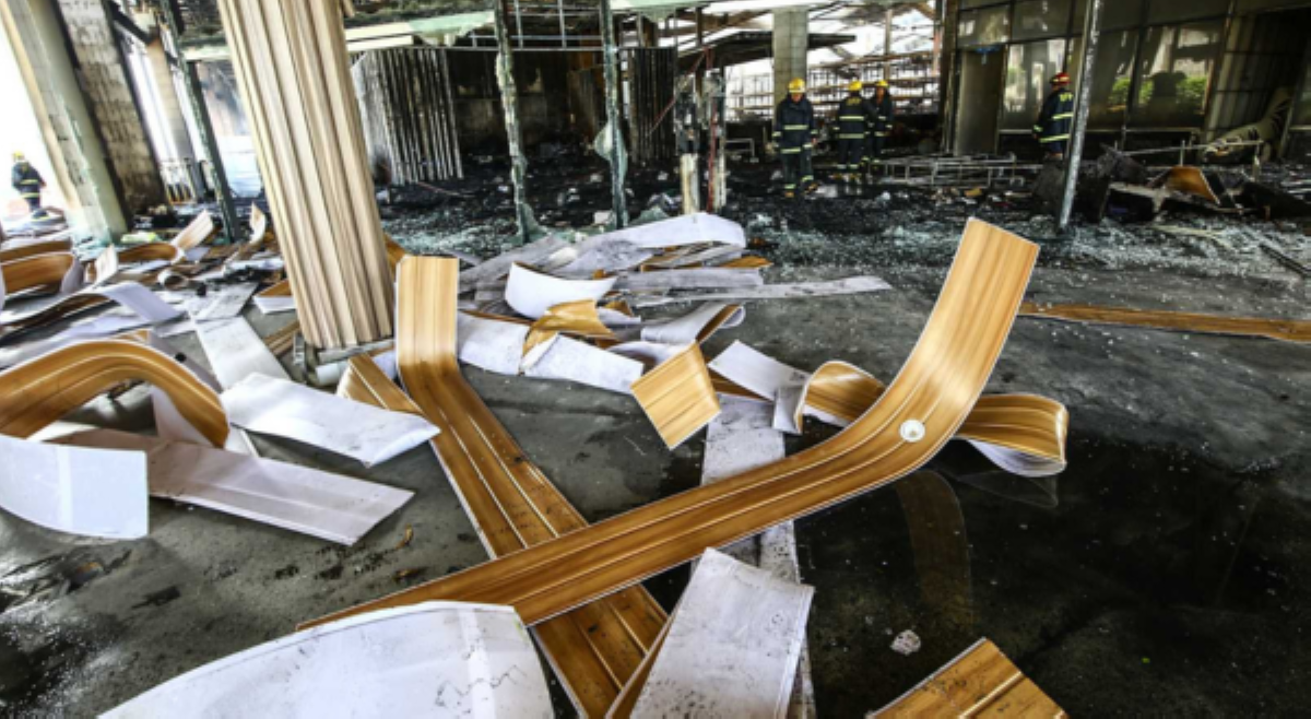 Tulong-pinansyal, ibibigay sa mga empleyadong naapektuhan ng sunog sa isang supermarket sa QC