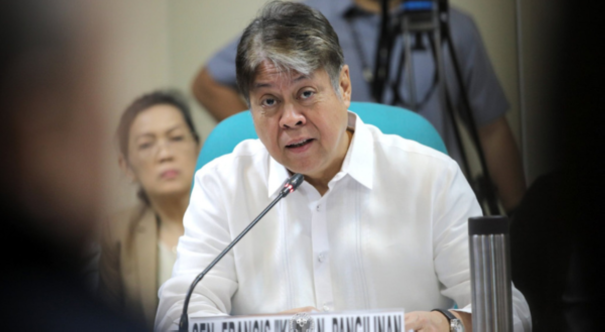 'China is indeed a bully!' Sen. Kiko, 'di raw papayag 'ma-disrespect' sa sariling bansa