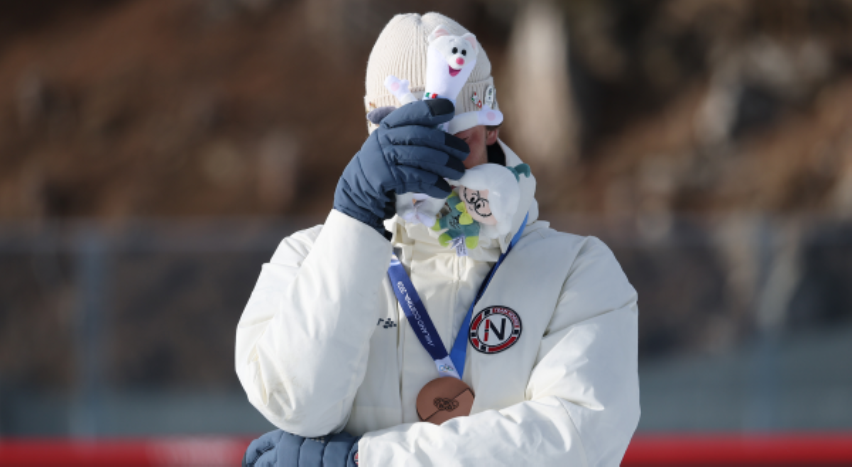 Biathlon Olympian, binuking panloloko niya sa jowa niya sa post-game interview