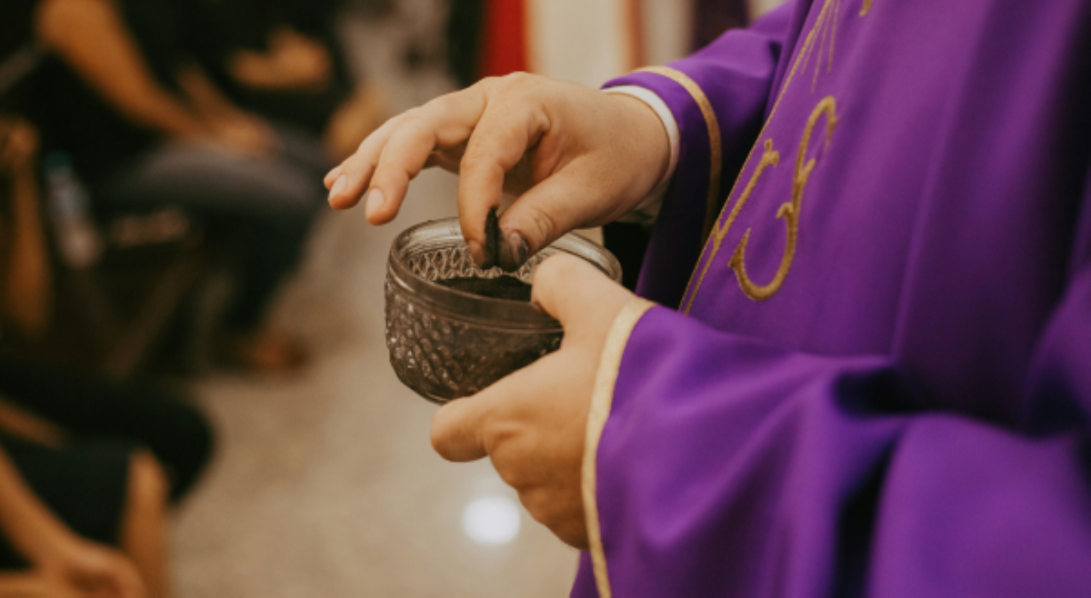 ALAMIN: Ano ba ang sinisimbolo ng abo tuwing &lsquo;Ash Wednesday?&rsquo;