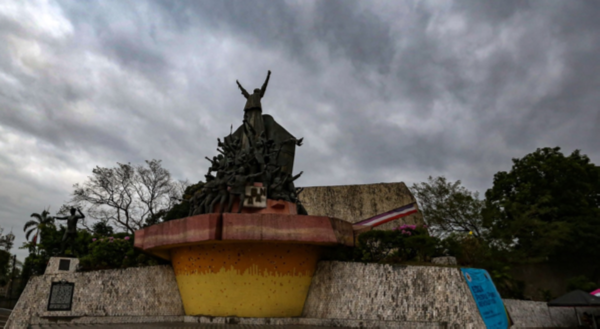 #BALITAnaw: Bakit tinawag na &lsquo;bloodless revolution&rsquo; ang EDSA People Power I?
