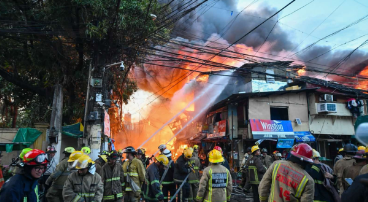 Selosong ex-convict, itinuturong nagpasimula ng sunog sa ilang kabahayan sa Intramuros!