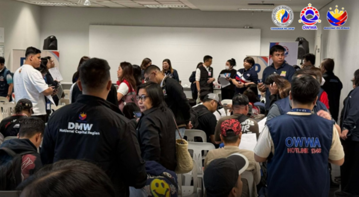 Unang &lsquo;repatriation flight&rsquo; mula Middle East, ligtas na naiuwi higit 200 Pinoy
