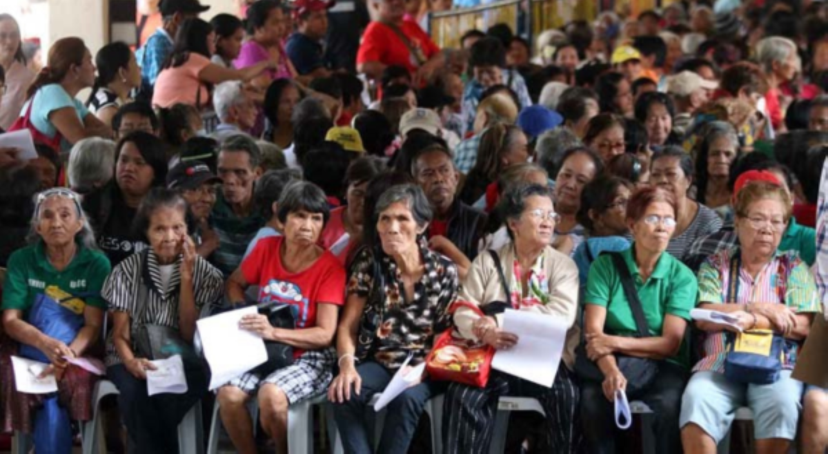 Valid IDs na puwedeng dalhin ng indigent senior citizens sa pagkuha ng social pension, inilabas ng DSWD