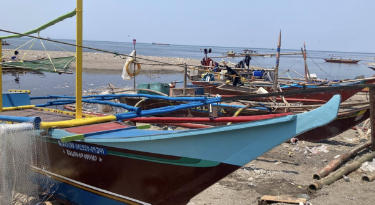 Ilang mangingisda, hindi na makapalaot bunsod ng pagsirit ng presyo ng produktong petrolyo!