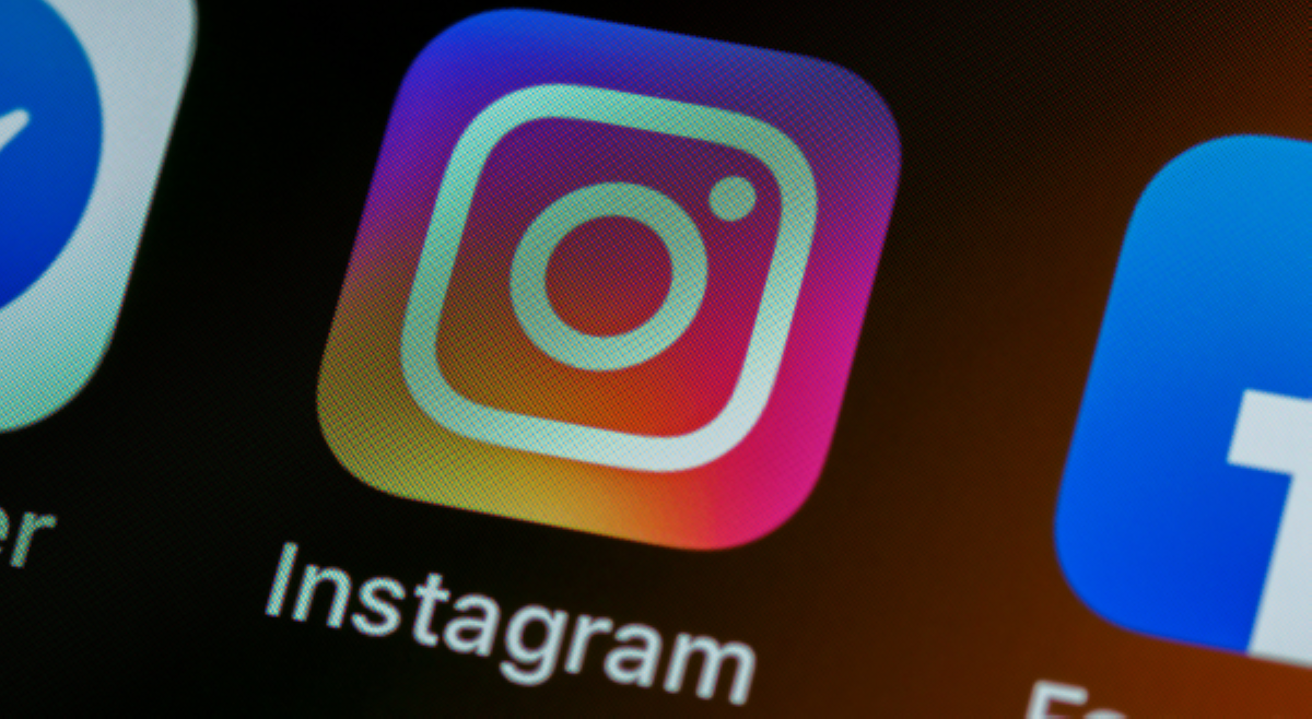 &lsquo;Premium subscription,&rsquo; tinetesting na sa isang social media platform; stalkers, mas mababantayan na!