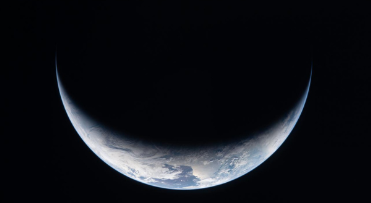 'Halfway home!' Makasaysayang Artemis II, malapit nang makabalik sa Earth