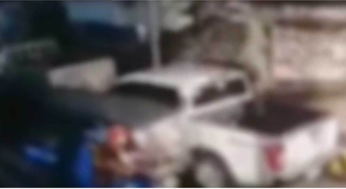 Hulugang motor ng TNVS rider na bumabyahe hanggang madaling araw, tinangay!