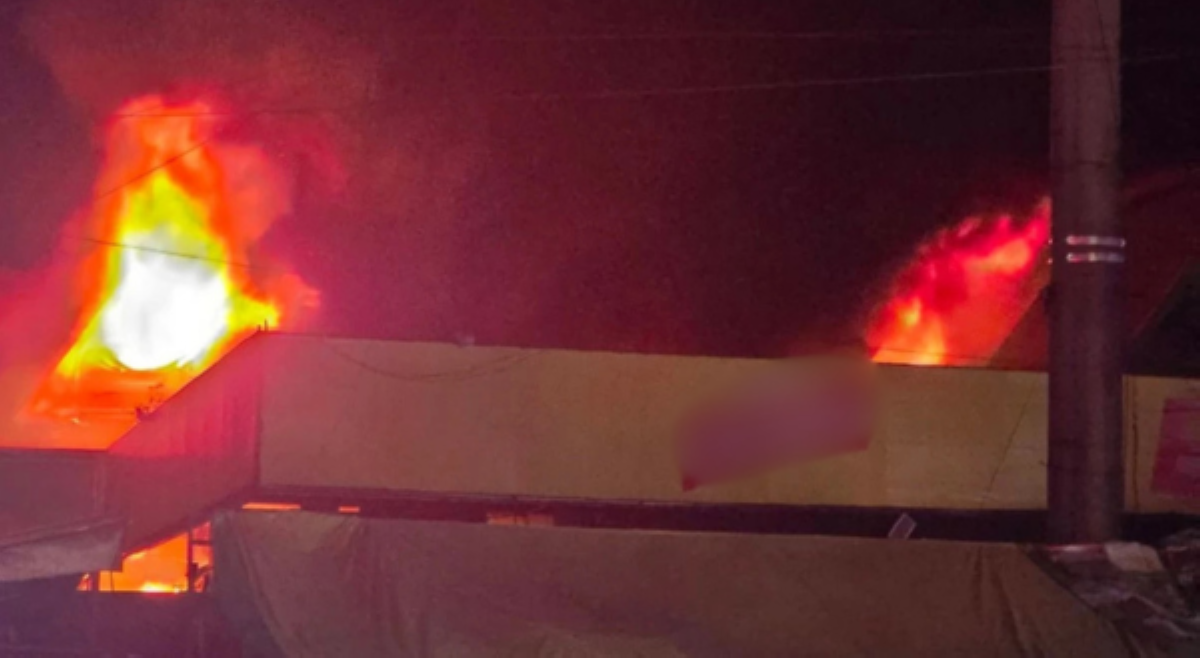 QC LGU, tiniyak walang sugatan o nasawi sa malaking sunog sa Commonwealth Market