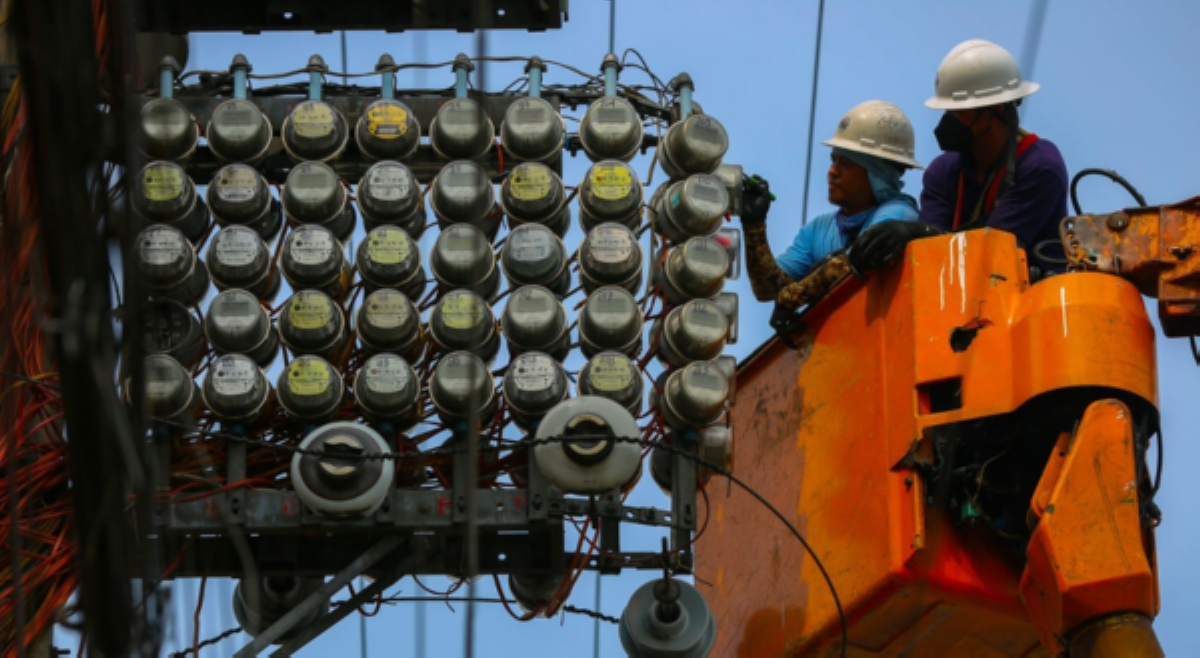 Dagdag-singil sa kuryente, hindi &lsquo;company-imposed bill!&rsquo;&mdash;Meralco
