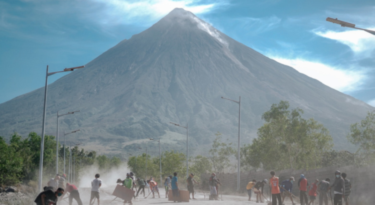 10 volcanic earthquakes, naitala sa aktibidad ng Mayon