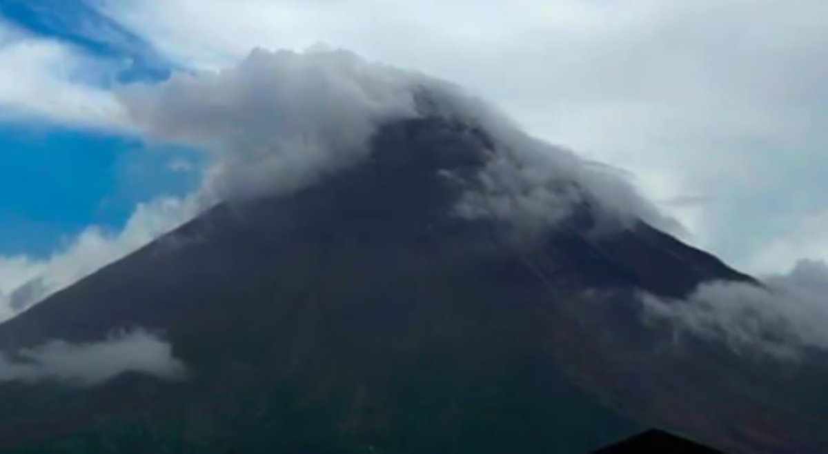 30 volcanic earthquakes, naitala ng Mayon; nakataas pa rin sa Alert Level 3