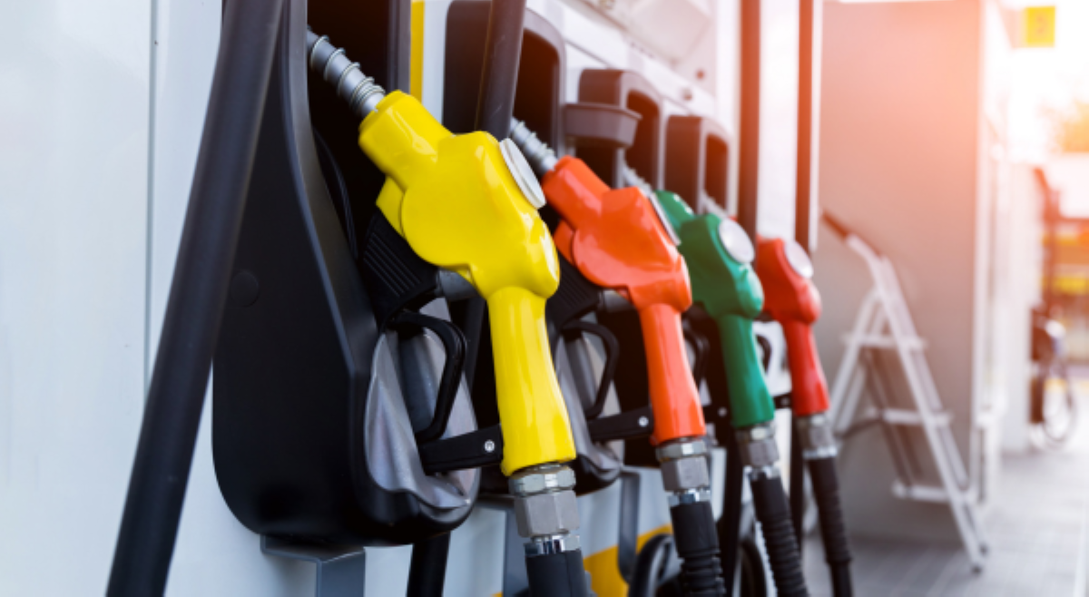 ₱1 price hike sa kada litro ng diesel, gasolina, nakaamba sa susunod na linggo