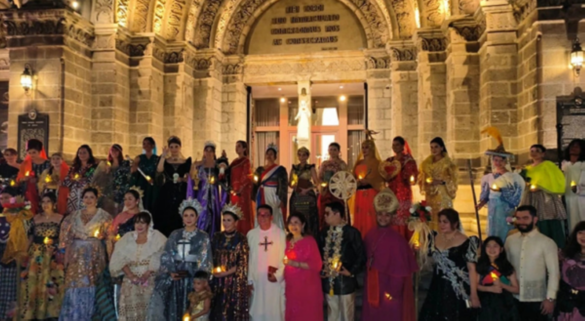 Ang mga makasaysayang karakter sa Santacruzan