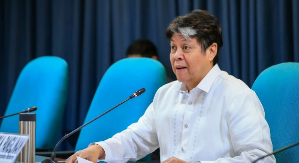 'Sumunod sa yapak ni Chiz!' Sen. Kiko, may panawagan sa Cayetano bloc