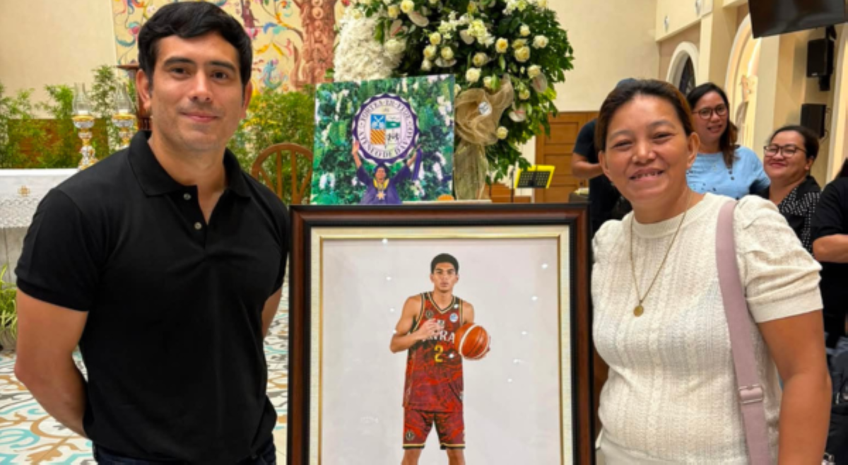 Gerald Anderson, saglit na pinangiti ina ni Rene Baterbonia!