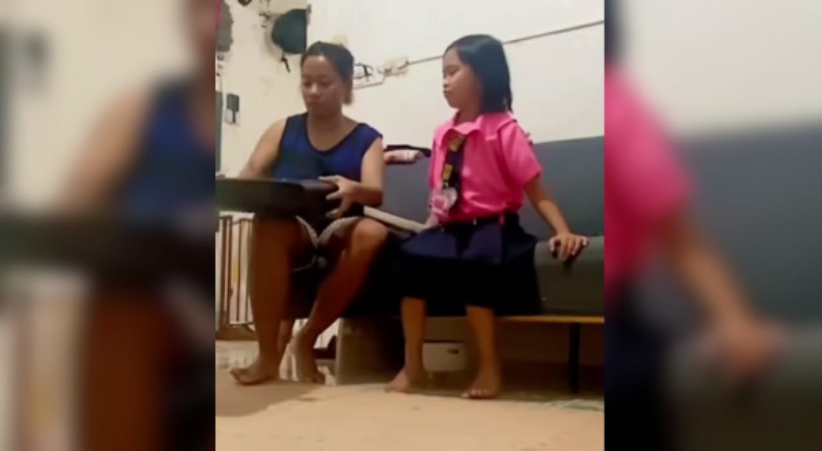 #BalitaExclusives: Butane stove prank ng mama sa anak niya, kinatuwaan ng netizens!