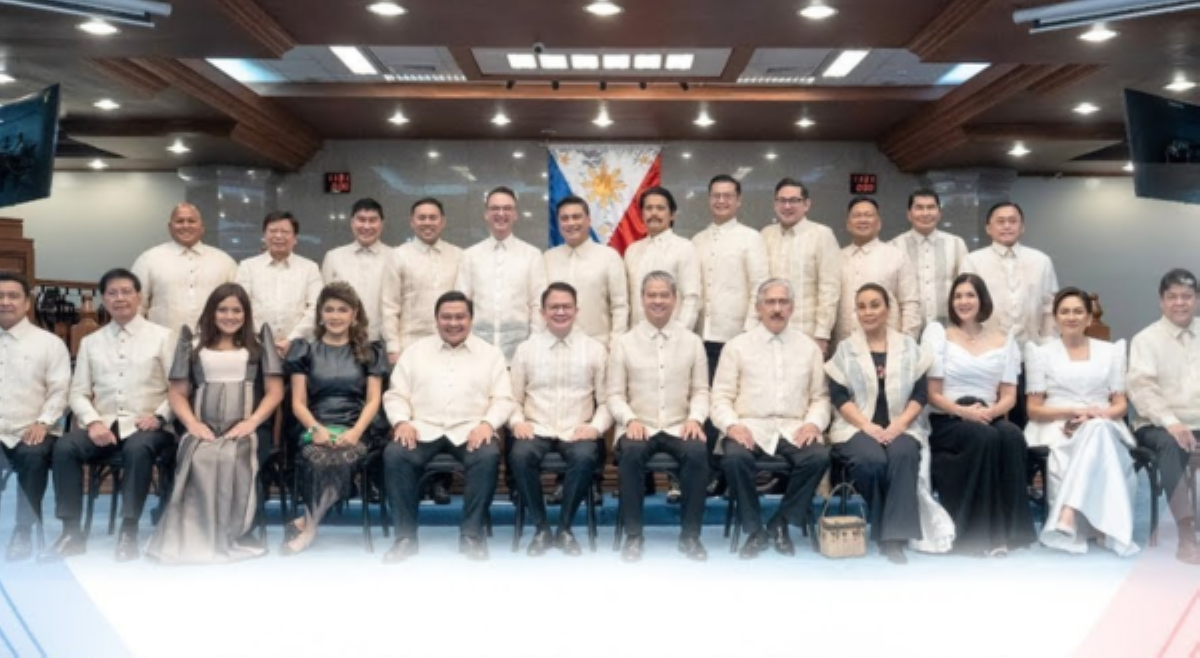 Mga senador sa 20th Congress, may bakla, adik at babaero&mdash;Mon Tulfo